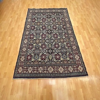 Hereke 271 X 171 Geometrik Madalyon Desenli El Dokuma Halı