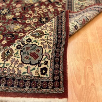 Hereke 250 x 162 El Dokuma Halı