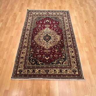 Kayseri Saray Tarzı Antik Desenli 171 x 122 El Dokuma Halı