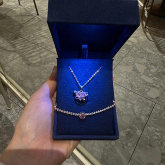 Diamond kutuda ikili set