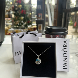 Pandora Kutusunda gökyüzü kolye 
