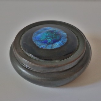 Forged Metal Kutu