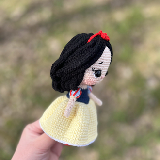 Snow White Doll 