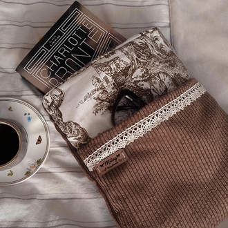 Kitap kılıfı