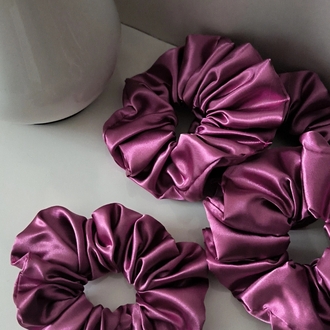 Premium Mürdüm Moru Saten Scrunchie Saç Tokası - Hacimli Tasarım