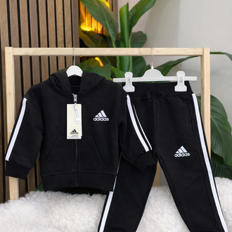 Kapüşonlu Adidas Eşofman Takımı