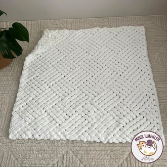 Bebek Battaniyesi – Beyaz, 90x90 cm – Alize Puffy, El Örgüsü