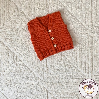 Bebek Yelek – Kiremit, 1 Yaş – Alize Puffy, El Örgüsü