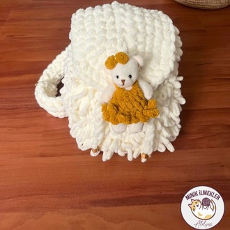 Çocuk Çanta – Beyaz , 30x27 cm – Alize Puffy, El Örgüsü