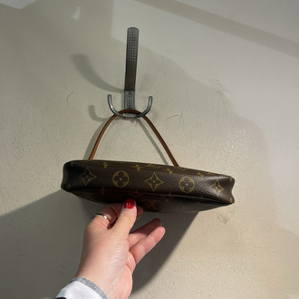 Louis Vuitton Monogram Pochette