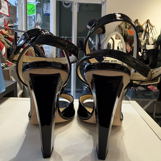 Jimmy Choo siyah rugan ayakkabı 38