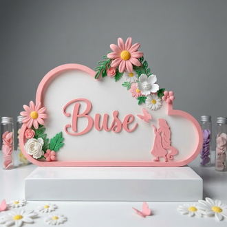 Kişiye özel çiçekli bulut figürlü isimlik