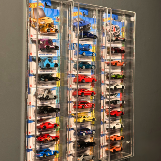 10’lu Kapaklı Pleksi Hot Wheels Diecast Araba Kartonetleri İle Dikey Araç Sergileme Rafı