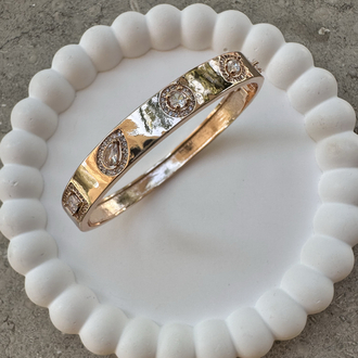 Taşlı kelepçe