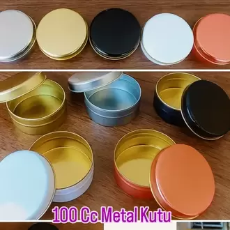10 Adet Düz Renkli Mum, Sabun ve Hediyelik Metal Kutu 7,3x3,1 cm
