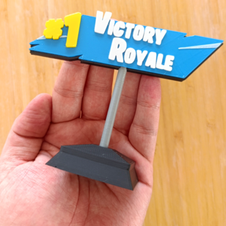 FORTNITE Victory Royale Figürü