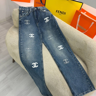 Chanel Jean
