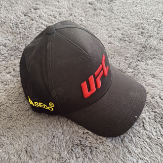 UFC şapka