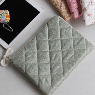 IPad Yuvası -10.9"-11"-Yeşil