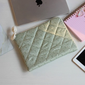IPad Yuvası -10.9"-11"-Yeşil