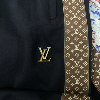 LOUIS VUITTON EŞOFMAN TAKIMI