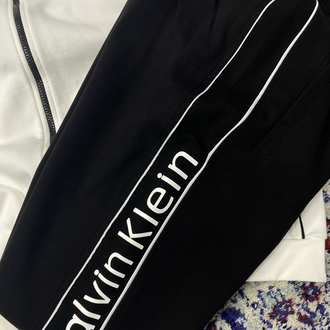 CALVIN KLEIN EŞOFMAN TAKIMI