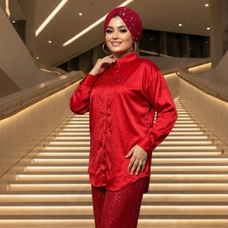 Kırmızı Saten Taşlı Gömlek