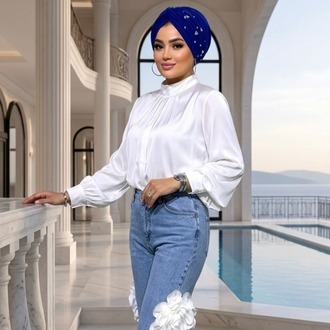 Tasarım Güllü Kot Pantolon