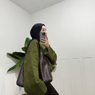 Olive kazak
