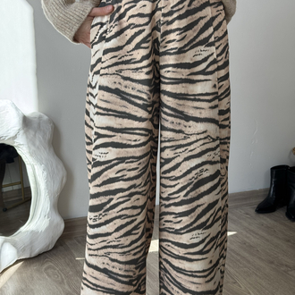 Zebra gabardin barel pantalon