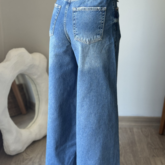 H&M model Wide Leg Jean