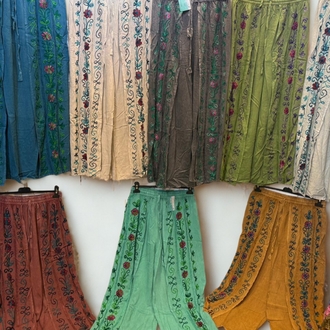 Yırtmaçlı Pantolon 