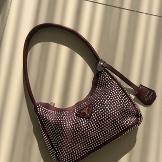 Prada taşlı çanta 