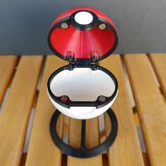 Gerçek Boyut Pokemon Pokeball Poketopu (Standlı, Açılabilir, Mıknatıslı Kilit)
