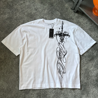 Italic Blade Tee