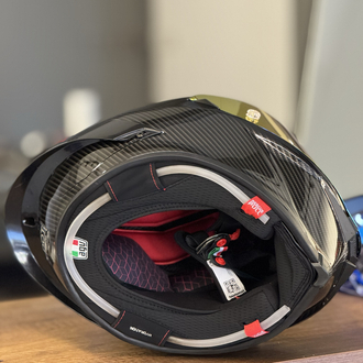 AGV PİSTA GP 