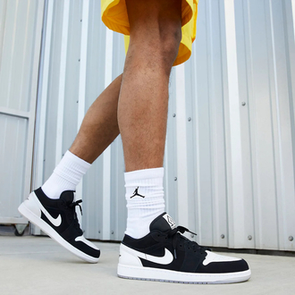 NİKE JORDUN 1 LOW BLACK