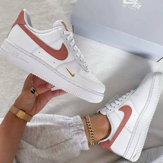 Nike Air Force 1 07 Essential White Rust Pink