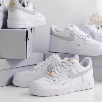 NİKE AIR FORCE 1 07’ ESSENTİALS