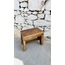 Yıllanmış Çam ağacından el yapımı tabure