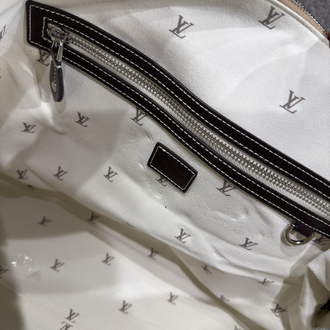 LV İTHAL PRMUM KALİTE VALİZ