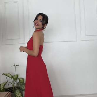 Halter Yaka Kırmızı Elbise 