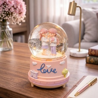 Dekoratif Love Tasarımlı Kar Küresi