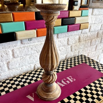 Tamamen El Boyaması Ahşap Şamdan