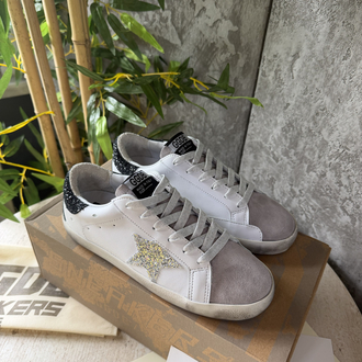 Golden Goose “Black/Silver” ⭐️