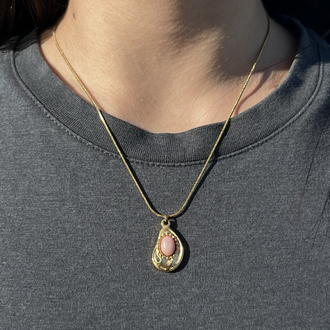 Blush Pearl Kolye