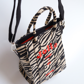 Jolie Zebra