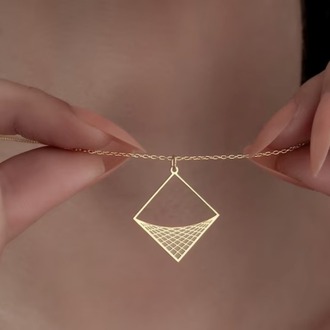 Navan Minimalist Geometrik Kolye – 925 Ayar Gümüş