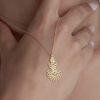Mistik Lotus ve Kaligrafik Desenli Kolye – 925 Ayar Gümüş
