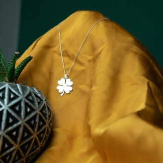 Navan 925 Ayar Gümüş Dört Yapraklı Yonca Kolye (Gold, Silver ve Rose)